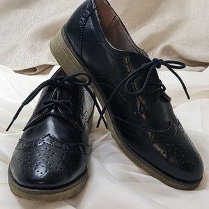 Wingtip Shoes Leather Full Brogues Oxfords  Tie Flats Men's Size 6/ Women's 7.5